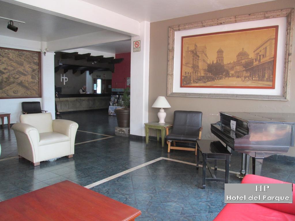 Hotel Del Parque กัวดาลาฮารา ภายนอก รูปภาพ