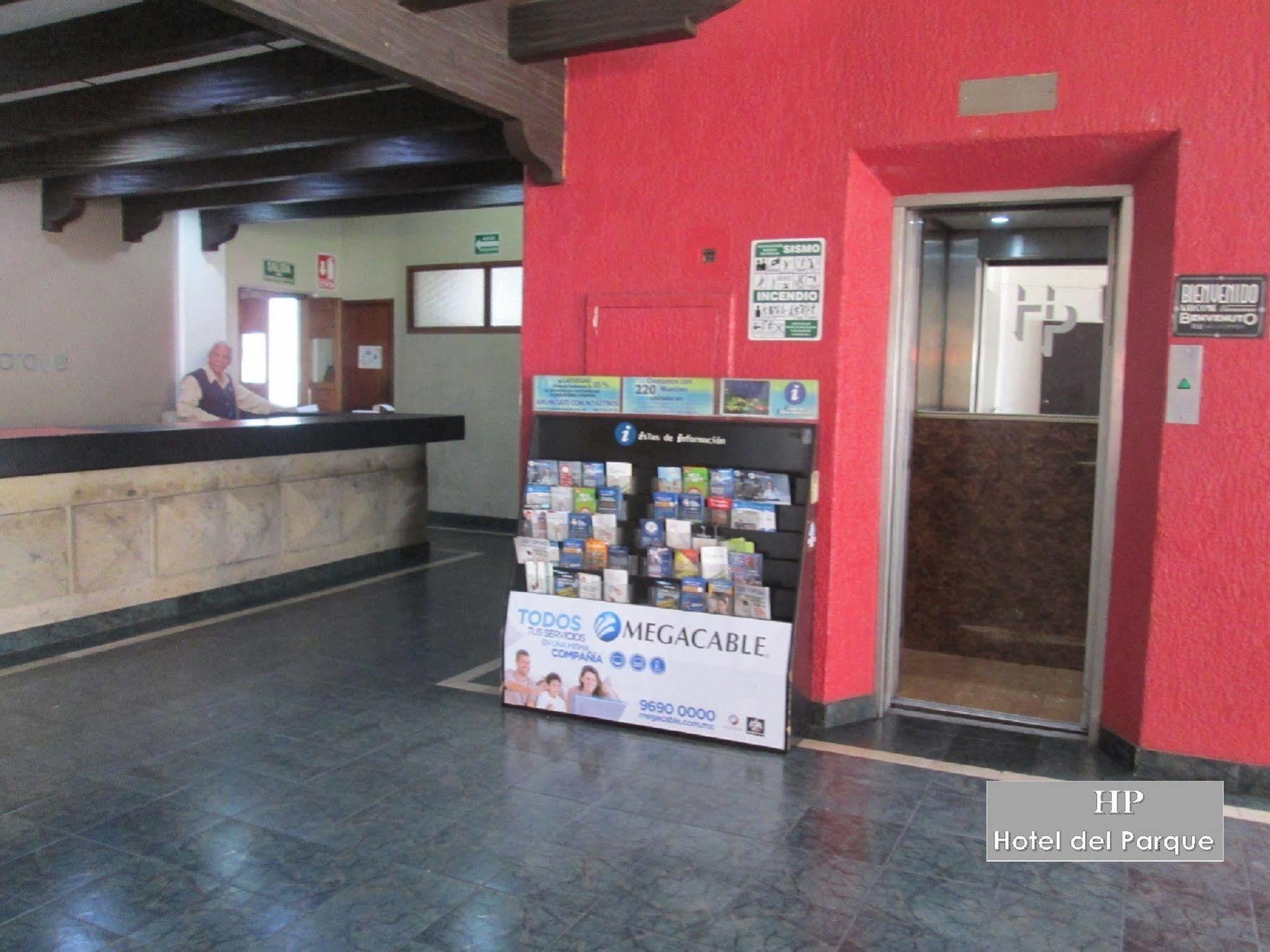 Hotel Del Parque กัวดาลาฮารา ภายนอก รูปภาพ